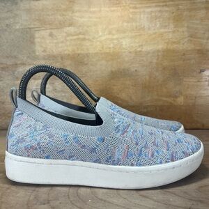 Skechers Arch Fit Knit Womens Size 7 Slip On Shoes Sneakers Light Gray 158404